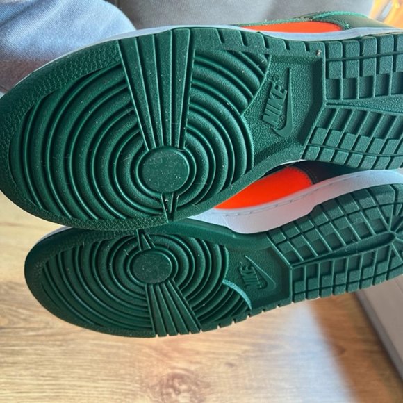 Nike Dunk Low Retro Miami Hurricanes Style - Picture 4 of 5